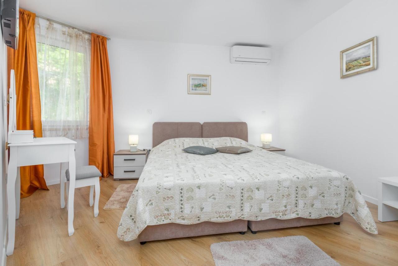 Apartman Porec Center Sea Exterior photo